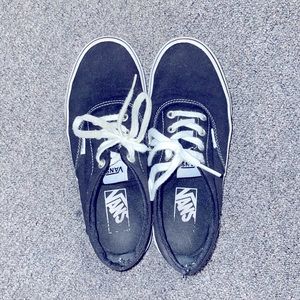 black and white vans shoes womens us 6.5